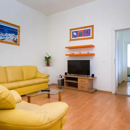 Comfortable House With Garden *